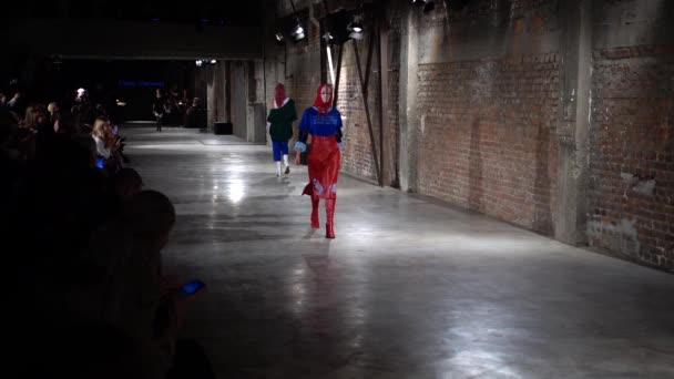 Lviv Ucrania Octubre 2019 Lviv Fashion Week 2020 Colección Desfiles — Vídeo de stock