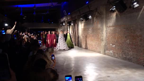 Lviv Ukraina Oktober 2019 Lviv Fashion Week 2020 Modevisning Samling — Stockvideo