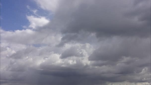 Σύννεφα Στον Ουρανό Στιγμιαία Βολή Λήξη Χρόνου — Αρχείο Βίντεο
