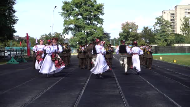 Lviv Ukraine September 2019 Unknown Dancers Perform Ukrainian Folk Dances — Wideo stockowe