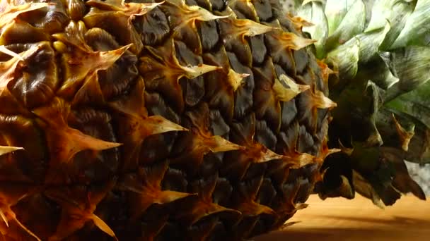 Ananas Hareket Halinde Ateş Ediliyor Sağlıklı Yemek — Stok video