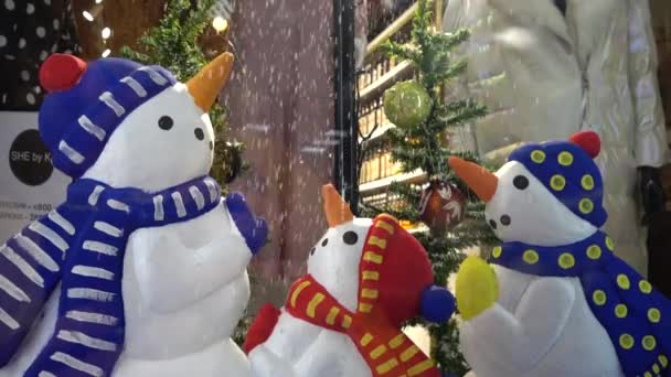 Снеговики Перевернутом Зонтике — стоковое видео