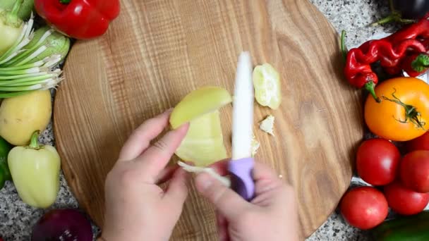 Cocinero Corta Pimienta Preparación Hortalizas — Vídeos de Stock