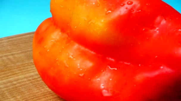 Sweet Red Pepper Shooting Movement Shooting Kitchen — Stock Video