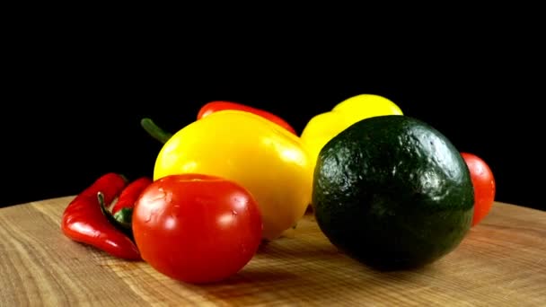 Chili Pepper Sweet Pepper Avocado Tomato Cutting Board Shooting Black — Stock Video