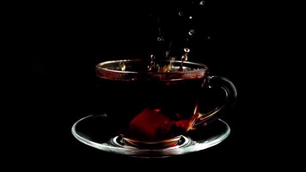 Sugar Falls Cup Tea Slow Motion — Stock Video