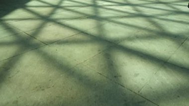 Işık ve gölgeler. Mimarlık. Harekette çekim..