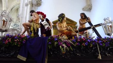 San Juan de los Reyes Manastırı. TOLEDO, İSPAN - 30 Mart 2018: San Juan de los Reyes Manastırı.