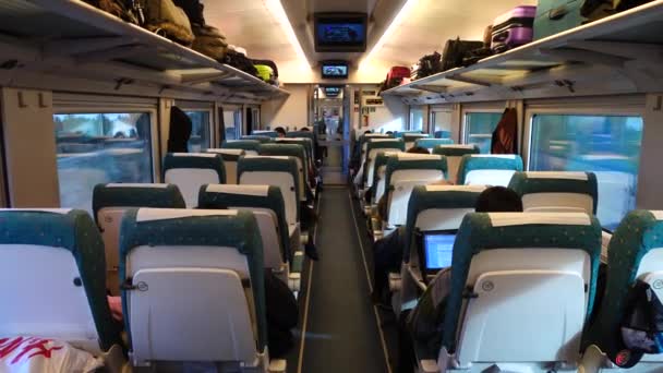 Sparatoria Nella Carrozza Ferroviaria Del Treno Alta Velocità Spagna Sparatoria — Video Stock