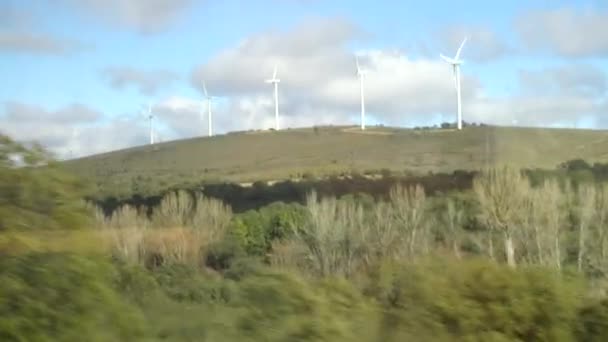 Turbina Wiatrowa Strzelają Jadącego Pociągu Hiszpanii Strzelanina Ruchu — Wideo stockowe