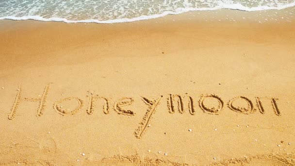 Inscription Honeymoon Sea Beach Sand Wave Shooting Beach — Stock Video