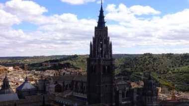 İspanya. Toledo 'daki Maria Katedrali Azizi. Zaman ayarlı. Toledo 'lu Aziz Mary Katedrali. Zaman Uygulaması.