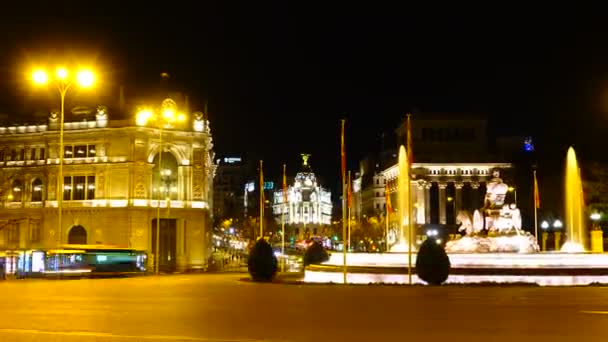 Fonte Cibeles Madrid Tráfego Noturno Madrid Timelapse Espanha Fonte Foi — Vídeo de Stock