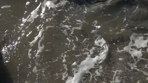 拍打海浪的声音慢动作480 Fps — 图库视频影像