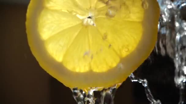 Šťavnatý Citron Zpomalený Pohyb — Stock video