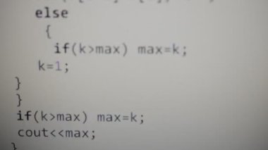 Ekrandaki kaynak kodu. Kaynak kodu.