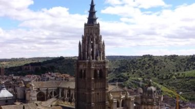Toledo 'lu Aziz Mary Katedrali. Zaman aşımı.