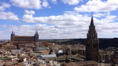 Toledo 'lu Aziz Mary Katedrali. Zaman aşımı.