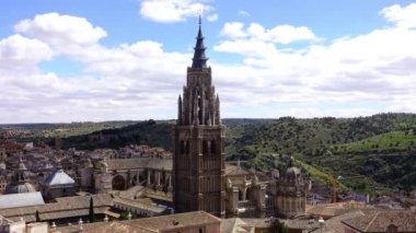 Toledo 'lu Aziz Mary Katedrali. Zaman aşımı.