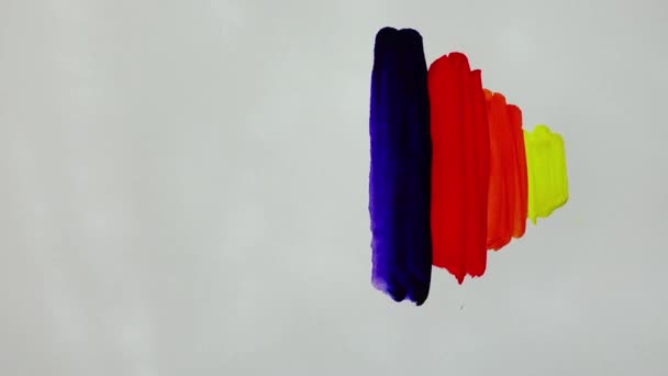 LGBT de couleur sous forme de cœur. Délai imparti .
