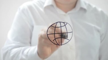Küresel iletişim Sosyal ağlar. Bir kalemle çizip yazıyoruz..
