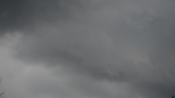 Nuages dans le ciel. Tir de nuages .