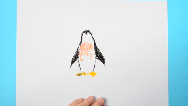 Ζωγράφισε Έναν Πιγκουίνο Παιδί Ζωγραφίζει Την Εικόνα — Αρχείο Βίντεο