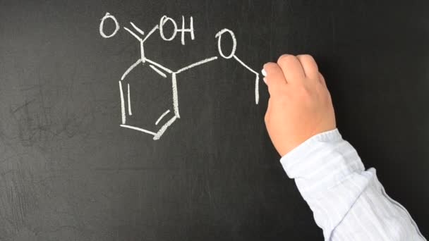 Fórmula Química Aspirina Escribimos Con Tiza Una Tabla — Vídeo de stock