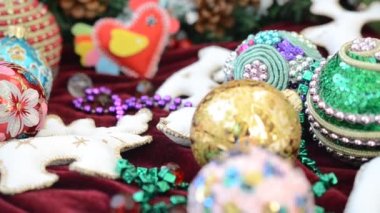 Aralık 'ta festival oyuncakları çekimleri. Noel ve Yeni Yıl oyuncakları.