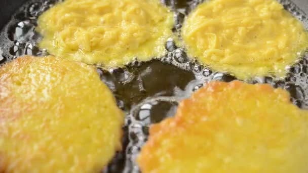 Cucinare Una Padella Friggiamo Padella Marrone Pasticcio — Video Stock