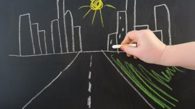 Megalopolis yolu. Tahtaya tebeşir çizeriz..