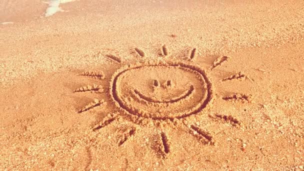 Kumsalda Güneş Çizimi Evet Kumsal Çizim — Stok video