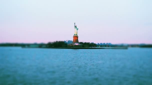Estatua Libertad Nueva York Estados Unidos Disparando Primavera — Vídeo de stock