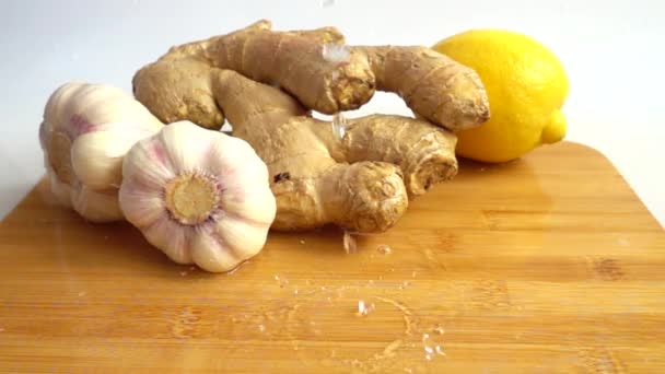 Juicy Lemon Garlic Ginger Carving Wooden Board Slow Motion Alternative — Stock Video
