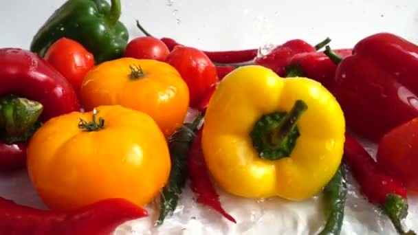 Pimienta Fresca Jugosa Tomates Movimiento Lento — Vídeos de Stock