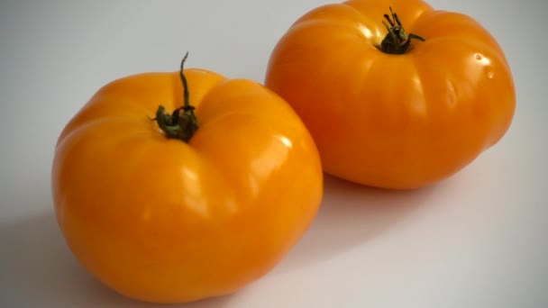 Tomates Jugosos Frescos Movimiento Lento — Vídeos de Stock