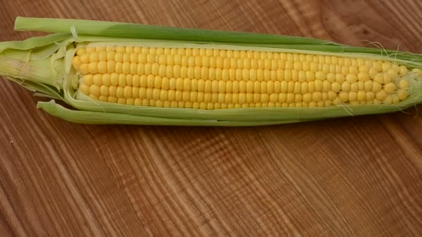 Corn Kitchen Board Shooting Movement — Stock Video