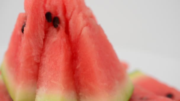 Schieten Van Een Watermeloen Een Keukenbord Schieten Beweging — Stockvideo