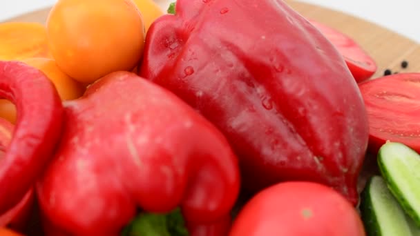 Las Verduras Tabla Cocina Disparos Movimiento — Vídeo de stock