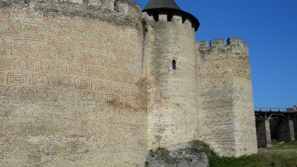 Muren Van Het Oekraïense Fort Middeleeuwse Vesting Stad Khotyn West — Stockvideo