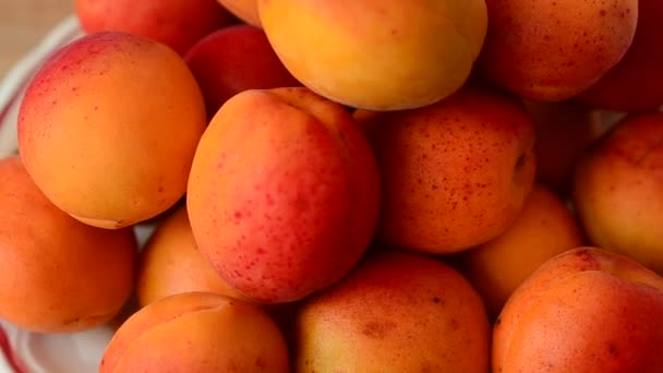 Ρίχνω Βερίκοκο Μακροεντολή Σκοποβολή Φρούτων — Αρχείο Βίντεο