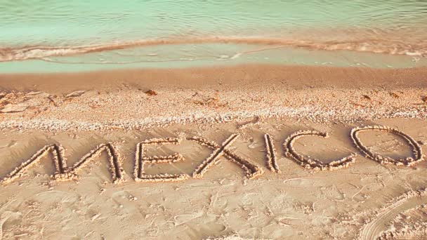 热带海滩和墨西哥在沙滩上书写 海滩上的题词 — 图库视频影像