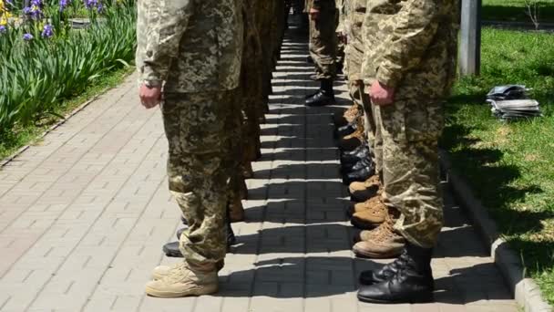 Vaststelling Van Eed Door Mariniers Berdyansk Oekraïne Soldaten Een Systeem — Stockvideo