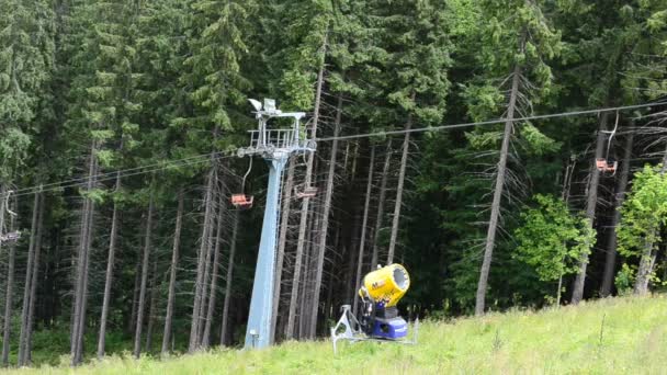 Berge Sommer Seilbahn Dreharbeiten Juli — Stockvideo