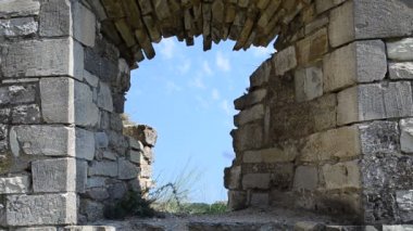 Ukrayna kalesi, antik. Kamenetz-Podolsk Kalesi, Ukrayna.