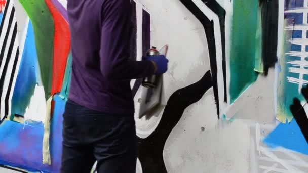 Proces Vytváření Graffiti Plot Umělec Kreslí Graffiti — Stock video