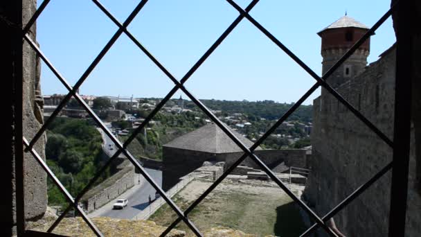 Vista Fortaleza Desde Ventana Celosía Fortaleza Kamenetz Podolsk Ucrania — Vídeos de Stock