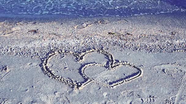 Los Corazones Amorosos Dos Corazones Playa — Vídeo de stock