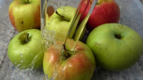Washing Apples Water Jet Slow Motion — Stock Video