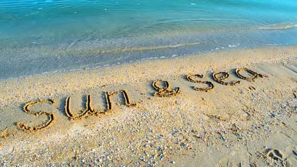 Zonnige Dag Relax Inscriptie Van Zon Het Zand Het Strand — Stockvideo